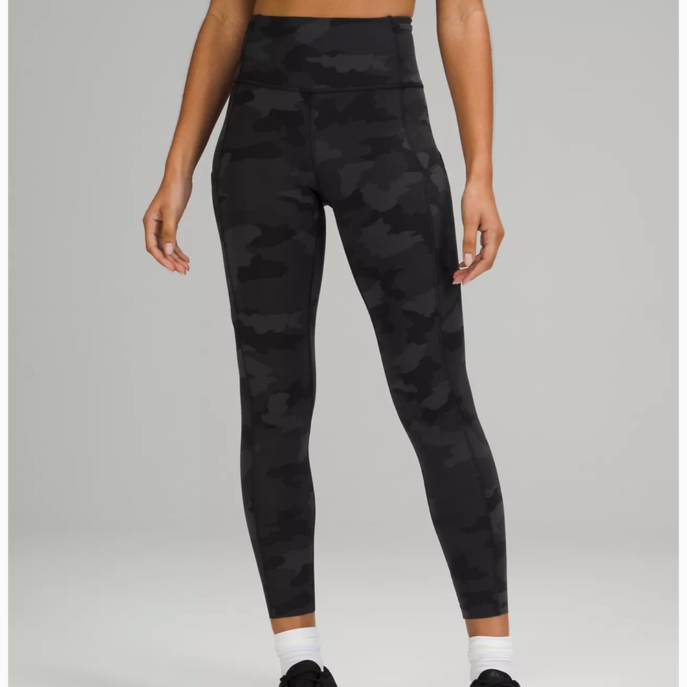 Fast and Free High-Rise Tight 25"